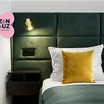 Golden Market Square By Tyzenhauz Apartman Krakkó