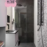 Apartman Golden Market Square By Tyzenhauz